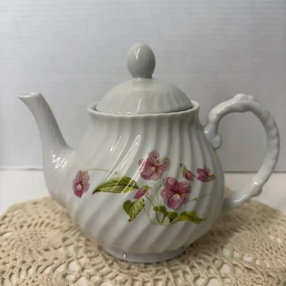 Ceramic Floral Swirl Teapot Japan